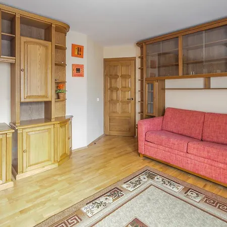 Апартаменты Three-bedroom On 54 Praspiekt Masherava Минск