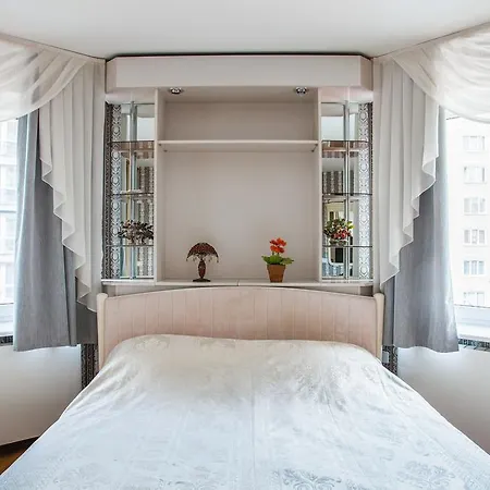 Three-bedroom On 54 Praspiekt Masherava